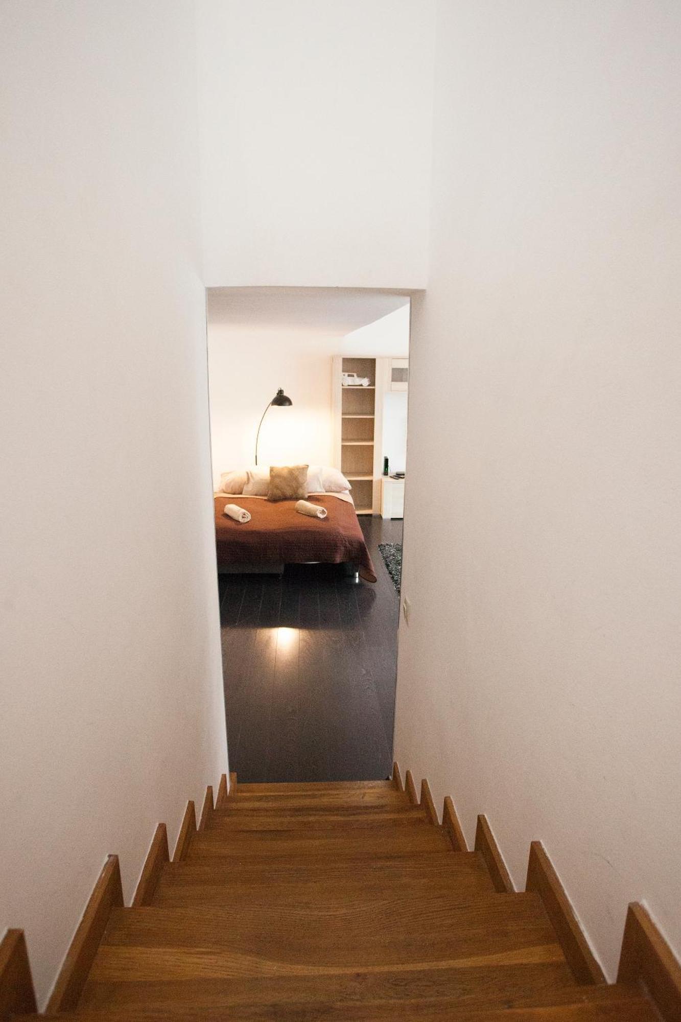 Apartment Center *
